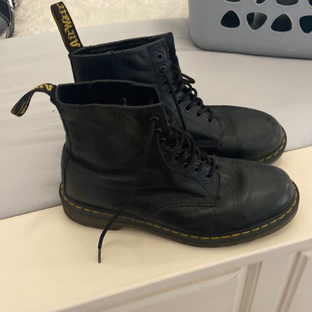 Mens doc Martin leather boots